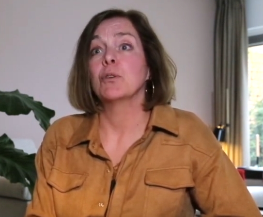 Ilse was moe en kortaf naar klanten